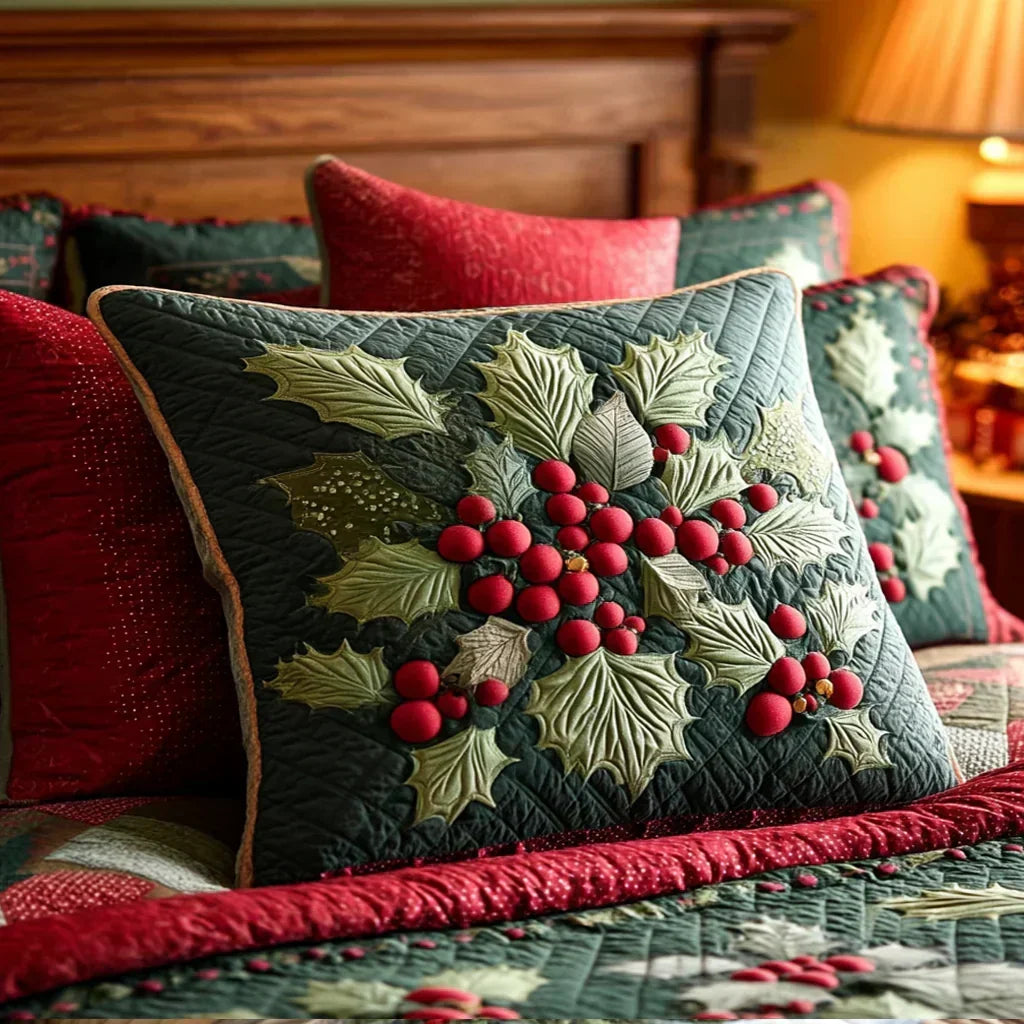 Quilted Pillow Cover - Holiday Holly